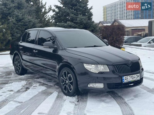 Skoda Superb 2011