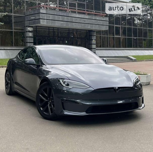 Tesla Model S 2022