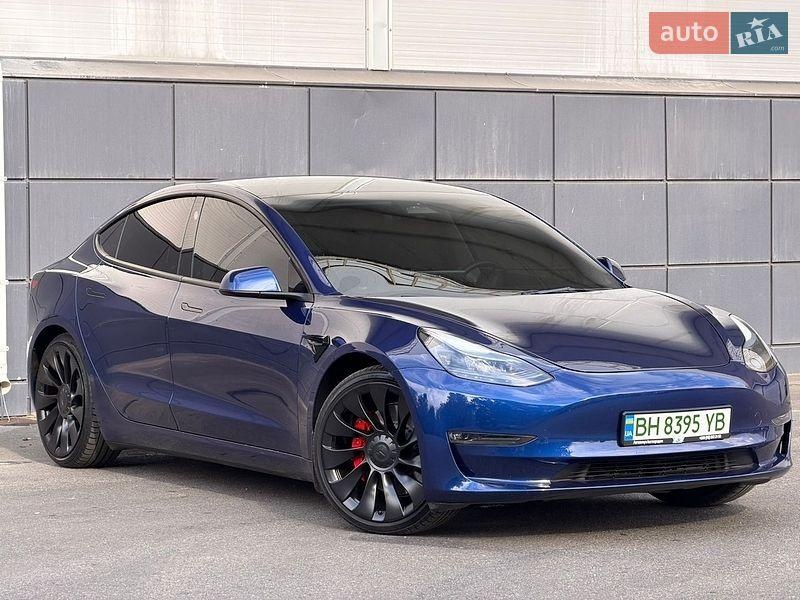 Tesla Model 3 2023