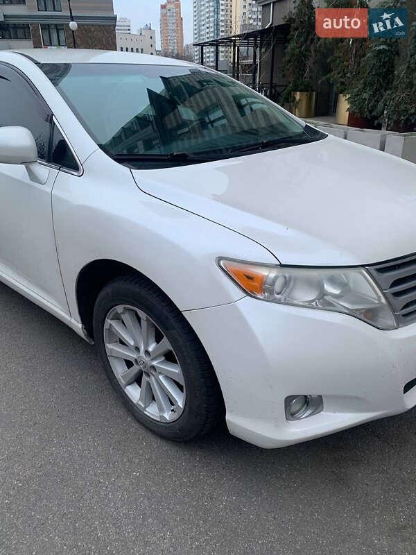 Toyota Venza 2011