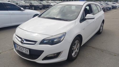 Opel Astra 2013