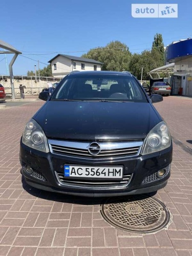 Opel Astra 2010