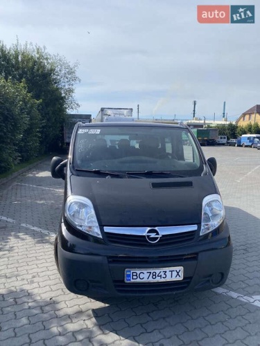 Opel Vivaro 2013