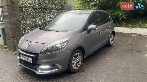 Renault Scenic 2012