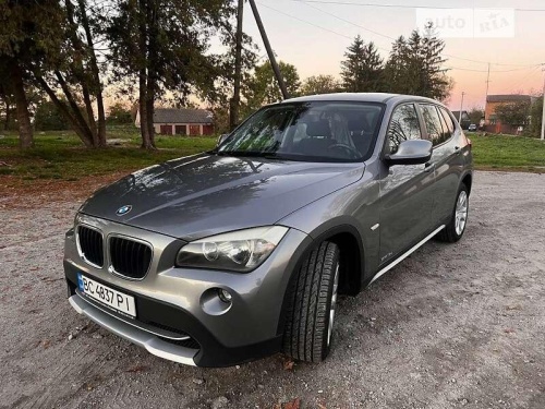 BMW X1 2012