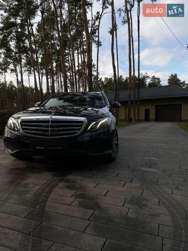 Mercedes-Benz E-Class 2019