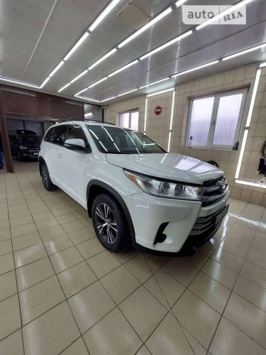 Toyota Highlander 2018