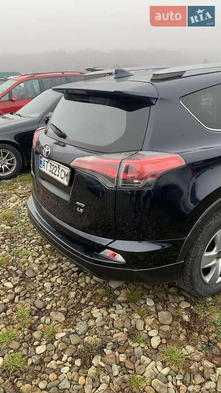 Toyota RAV4 2017