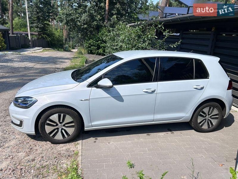 Volkswagen e-Golf 2017