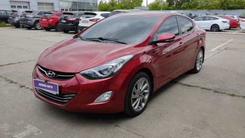 Hyundai Elantra 2012