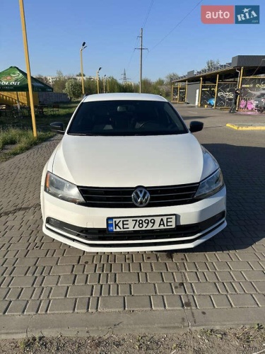 Volkswagen Jetta 2015
