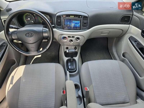 Hyundai Accent 2008