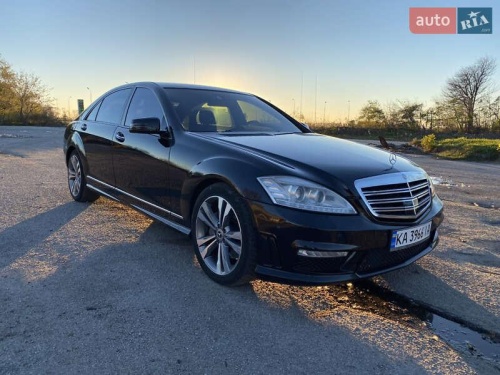 Mercedes-Benz S-Class 2008