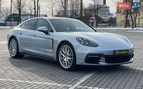 Porsche Panamera 2017