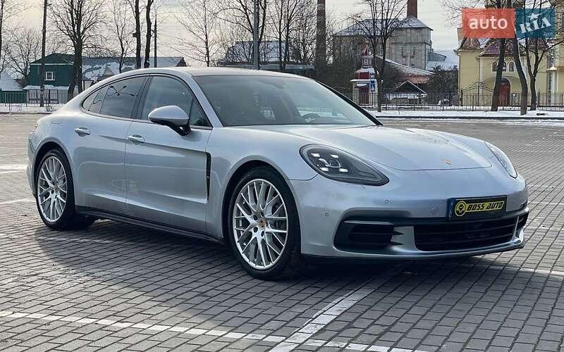 Porsche Panamera 2017