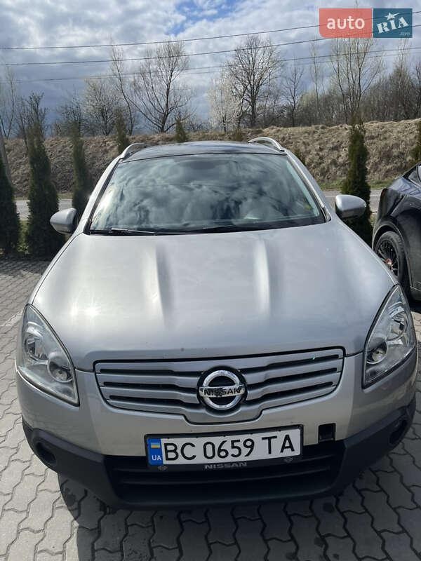 Nissan Qashqai+2 2009