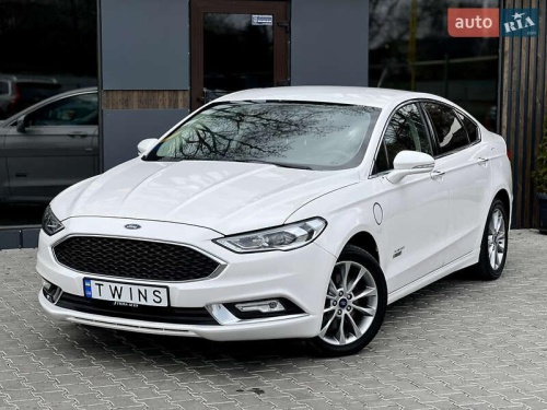 Ford Fusion 2017