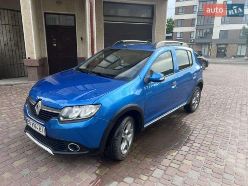 Renault Sandero StepWay 2015