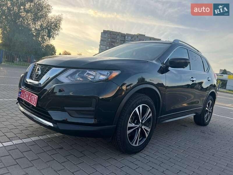 Nissan Rogue 2019