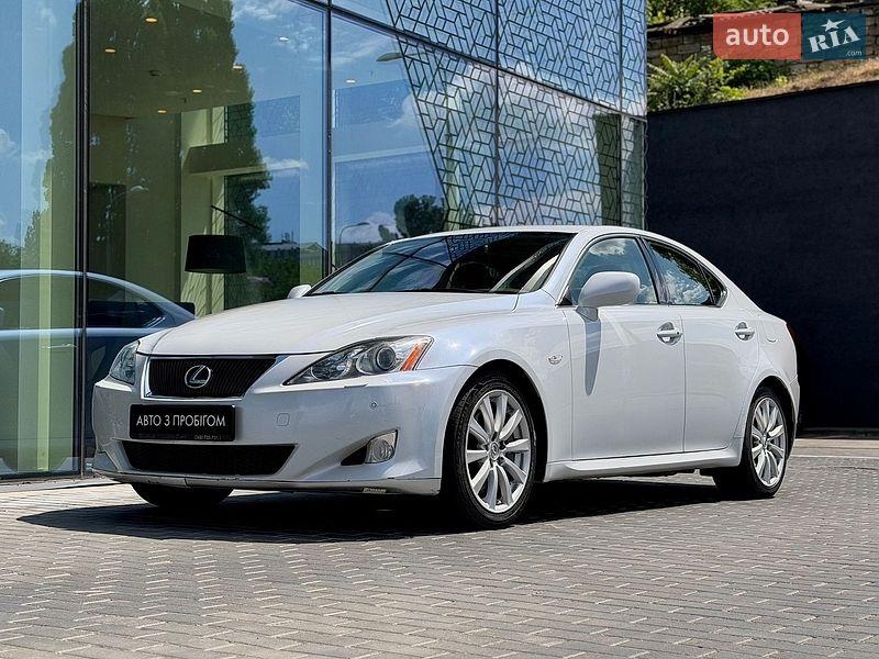 Lexus IS 2008