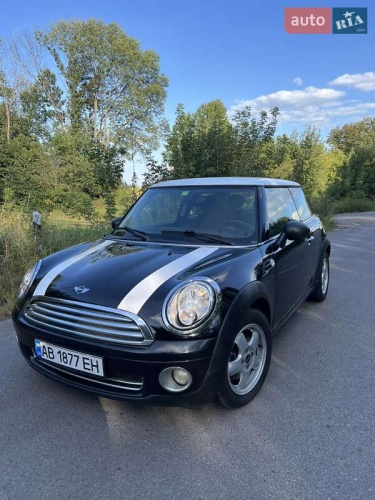 MINI Cooper 2010