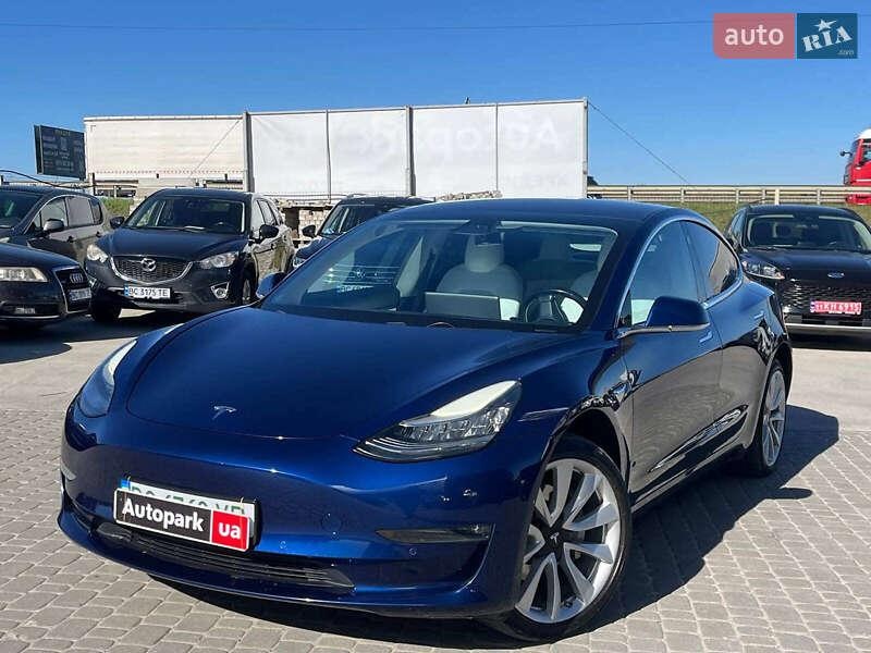 Tesla Model 3 2018