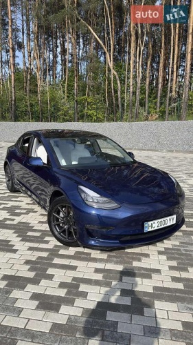 Tesla Model 3 2018