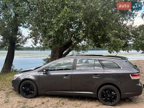 Toyota Avensis 2009