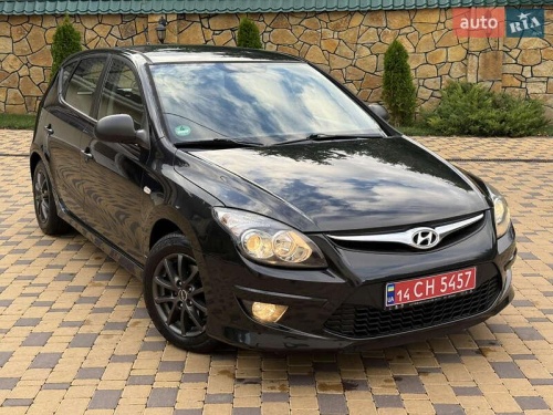 Hyundai i30 2011