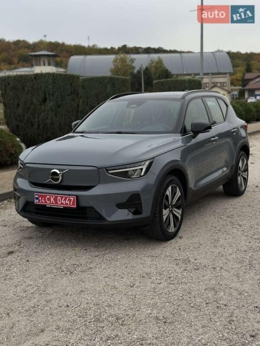 Volvo XC40 2023