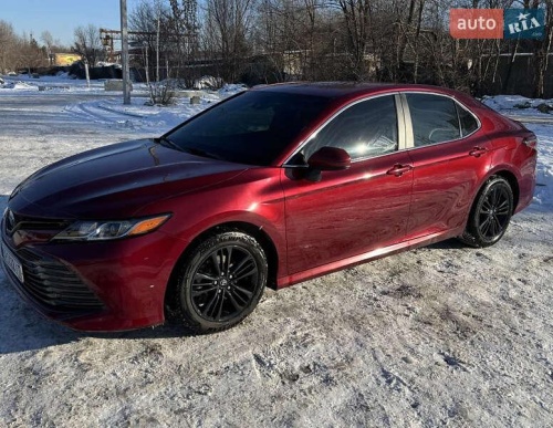 Toyota Camry 2017