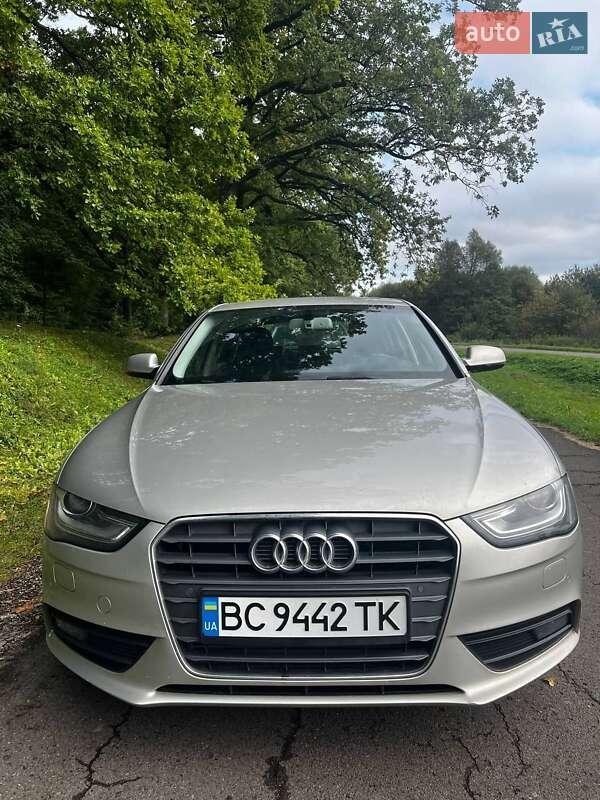 Audi A4 2014