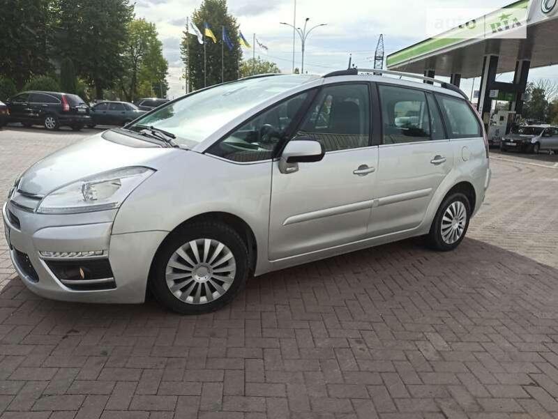 Citroen Grand C4 Picasso 2011
