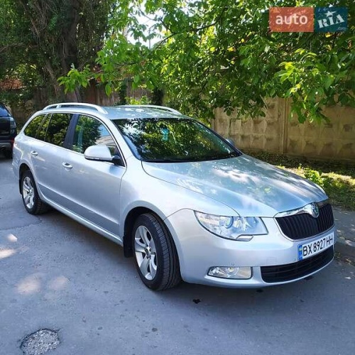 Skoda Superb 2012