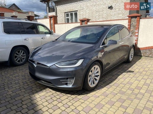 Tesla Model X 2016