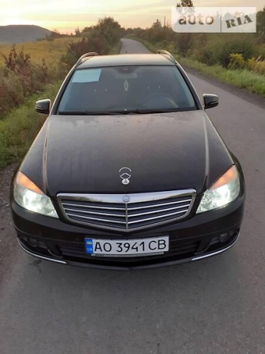 Mercedes-Benz C-Class 2009