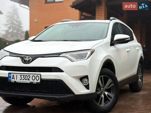 Toyota RAV4 2017