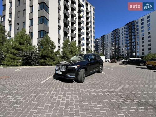 Volvo XC90 2023