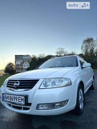 Nissan Almera 2012