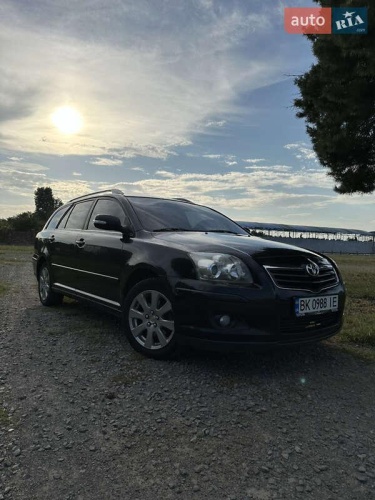 Toyota Avensis 2008
