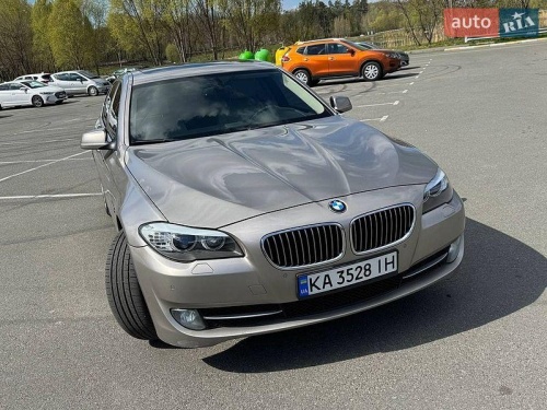 BMW 5 Series 2012