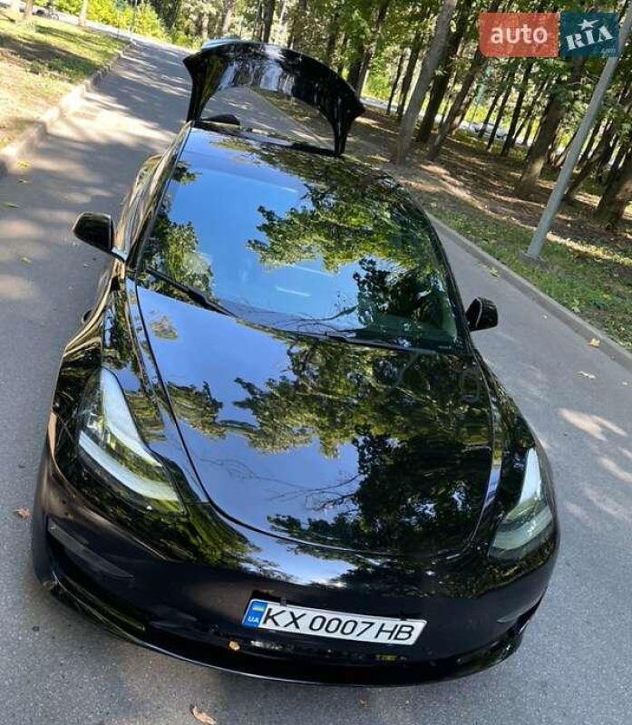 Tesla Model 3 2018