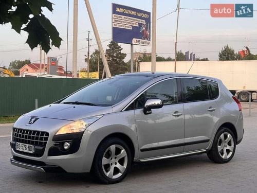 Peugeot 3008 2011