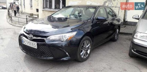 Toyota Camry 2016