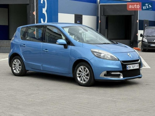 Renault Scenic 2012