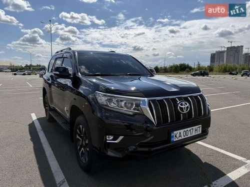 Toyota Land Cruiser Prado 2021
