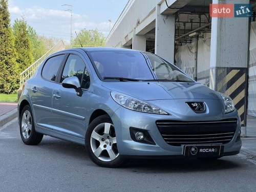 Peugeot 207 2010