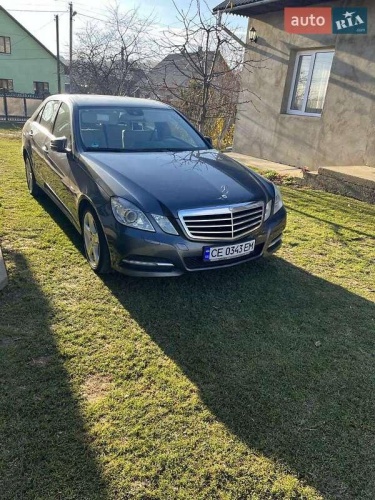 Mercedes-Benz E-Class 2012