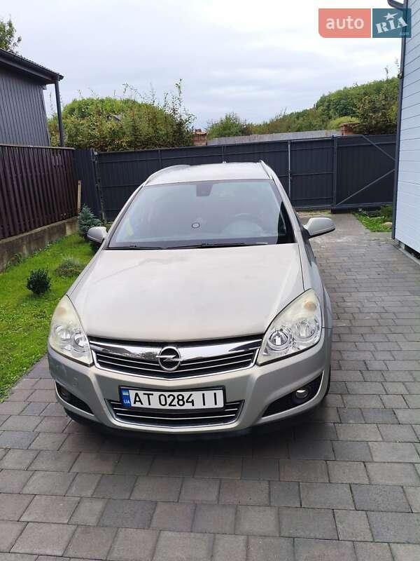 Opel Astra 2008