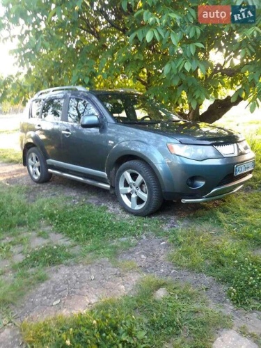 Mitsubishi Outlander 2008